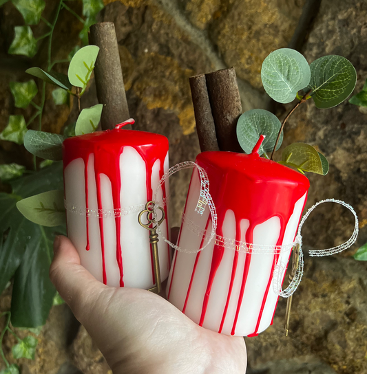 Red Drip Cinnamon Candle